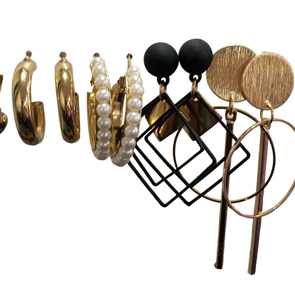 Nwot Statement Earring Bundle - image 3